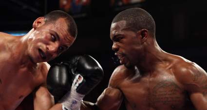 Gary Russell Jr. Sizes Up Jhonny Gonzalez