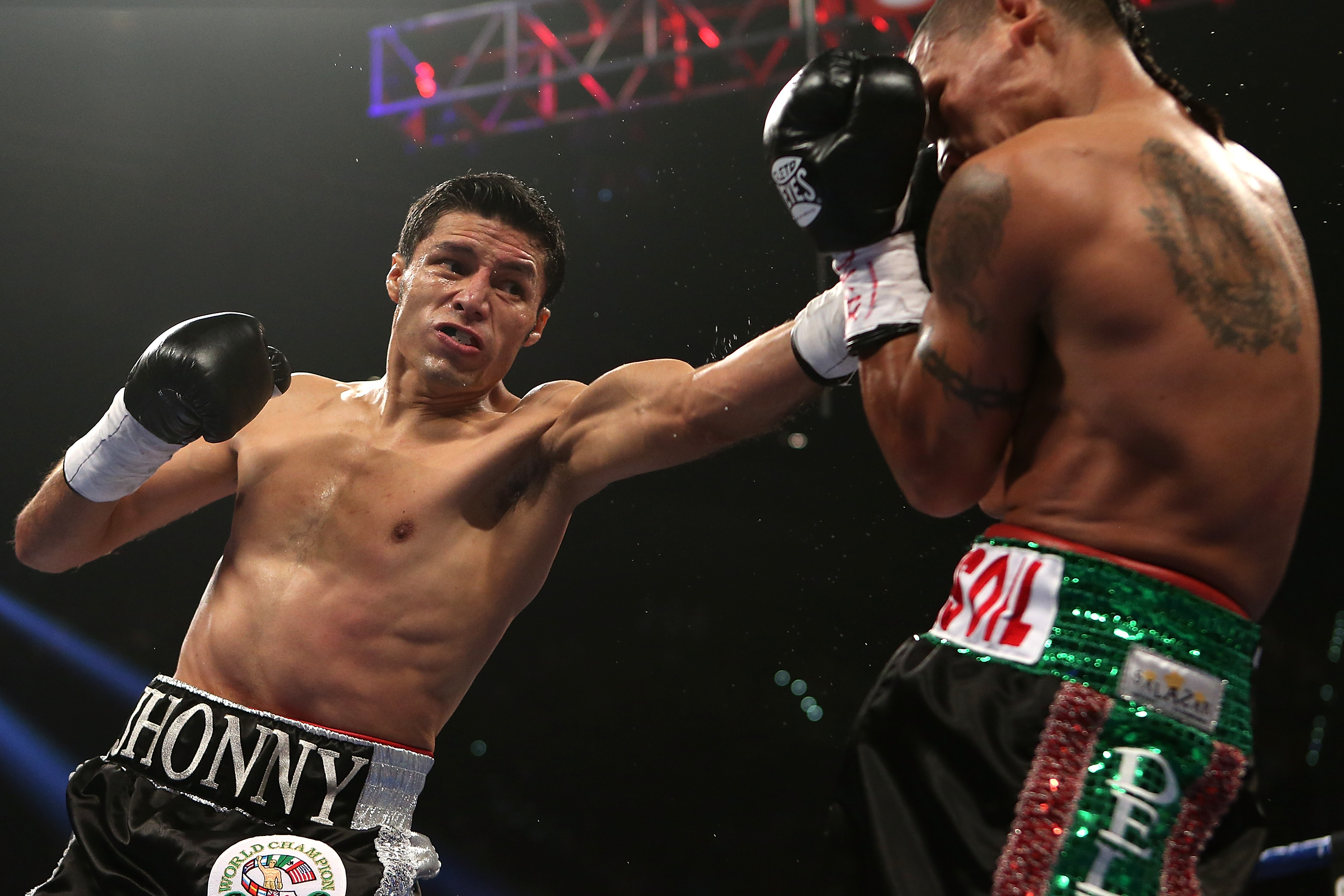 Jhonny Gonzalez vs. Gary Russell Jr: Time, Channel, Odds & Favorite ...