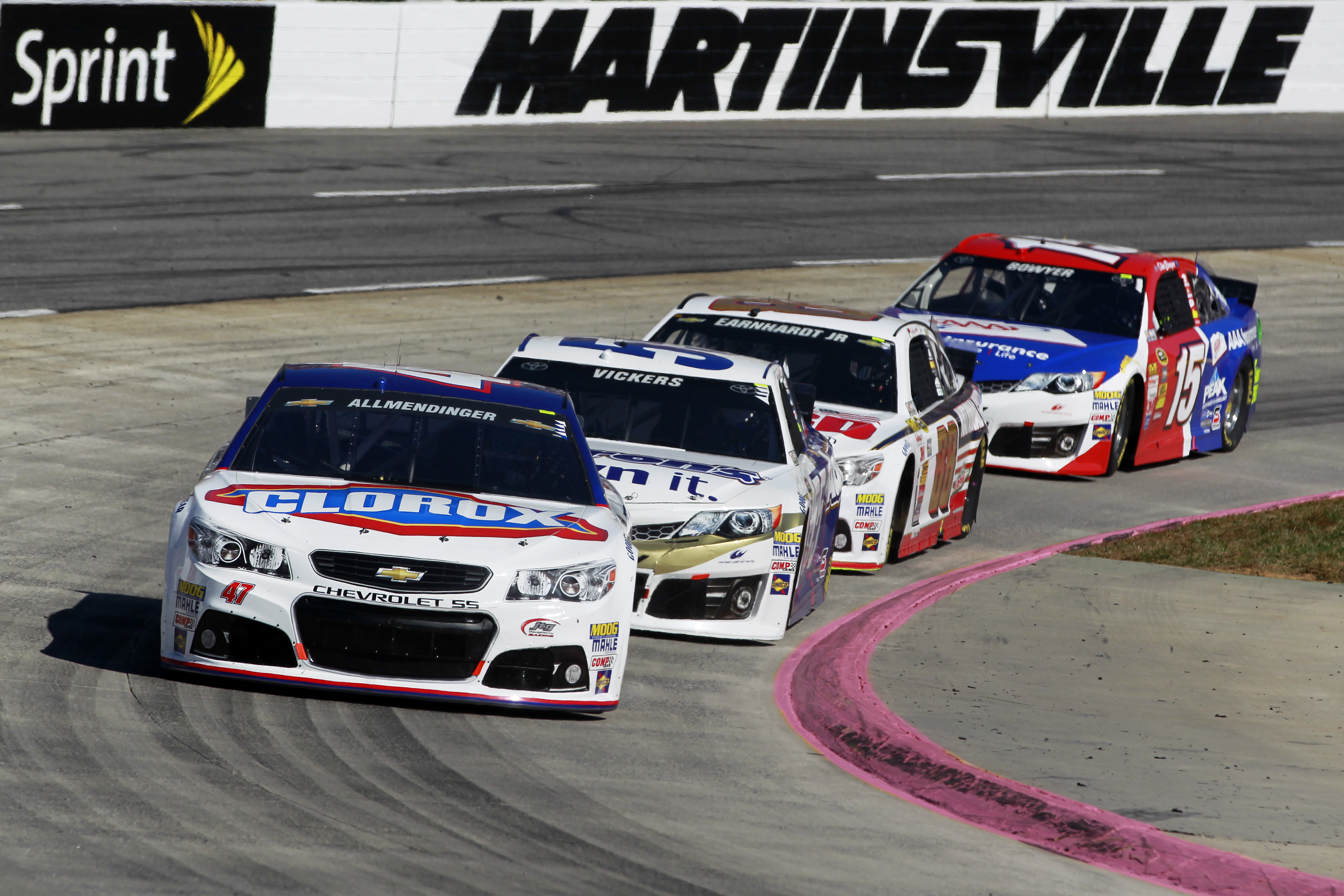 NASCAR STP 500: Martinsville Lineup, Odds, Time & Channel