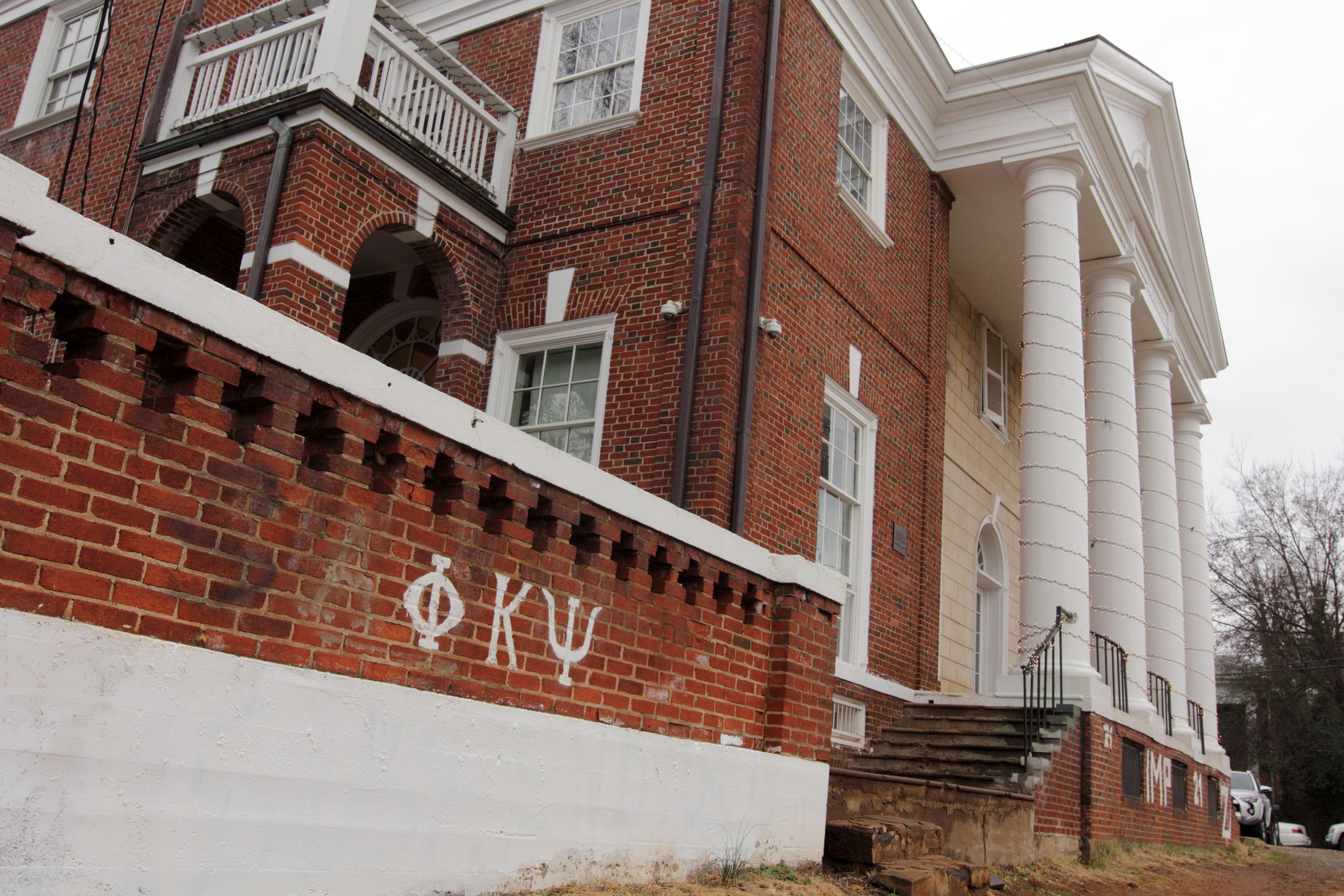 The Phi Kappa Psi fraternity house is seen on the University of Virginia campus on December 6, 2014 in Charlottesville, Virginia. (Getty)