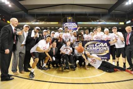 Northeastern Huskies: 5 Fast Facts You Need to Know