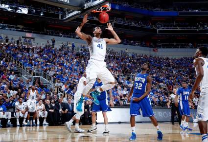 Kentucky vs. Cincinnati: Odds, Point Spread & Over-Under