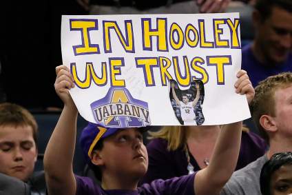 WATCH: Albany Hits Game Winning 3 to Defeat Stony Brook