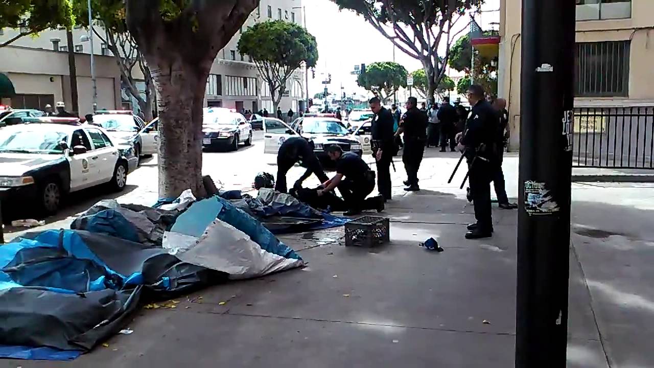 lapd shooting, homeless man shot, video of lapd shooting, los angeles police shooting, los angeles police