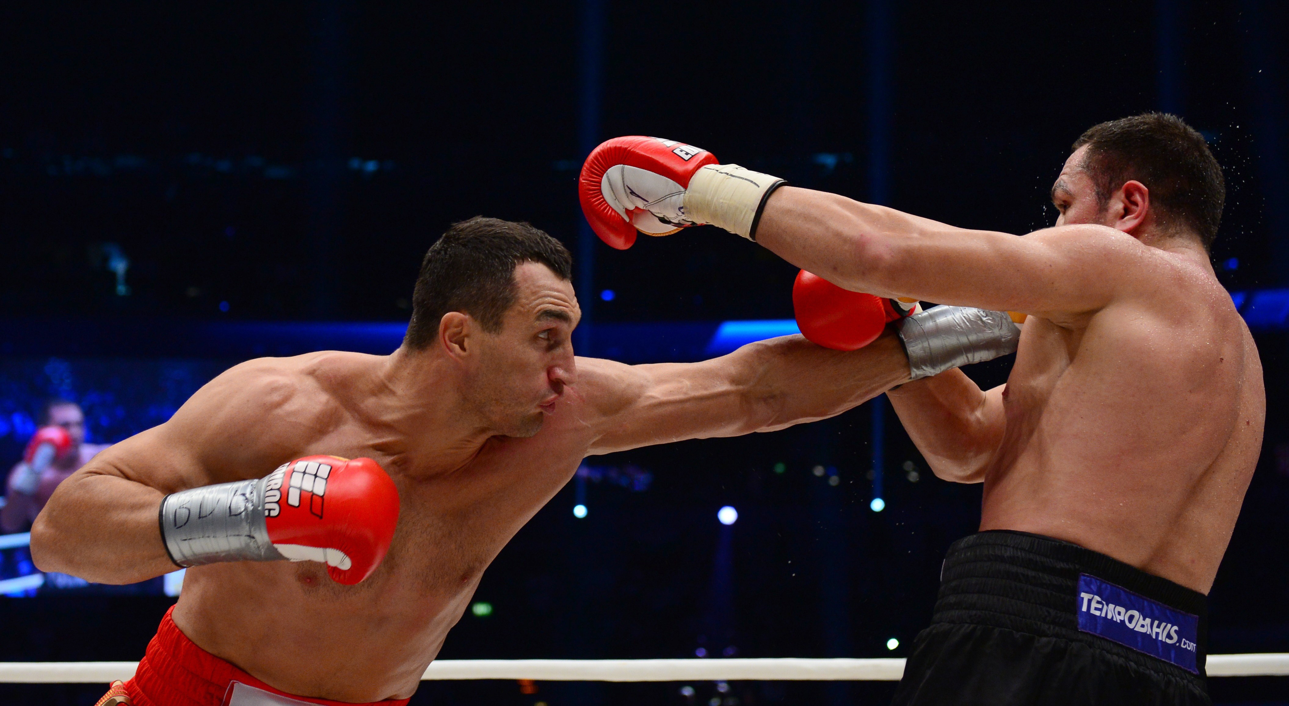 Bulgarian Kubrat Pulev eats a stiff jabs from Wladimir Klitschko (Getty) 