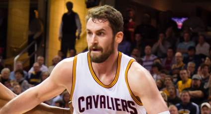WATCH: Kevin Love Dislocates Shoulder vs Celtics
