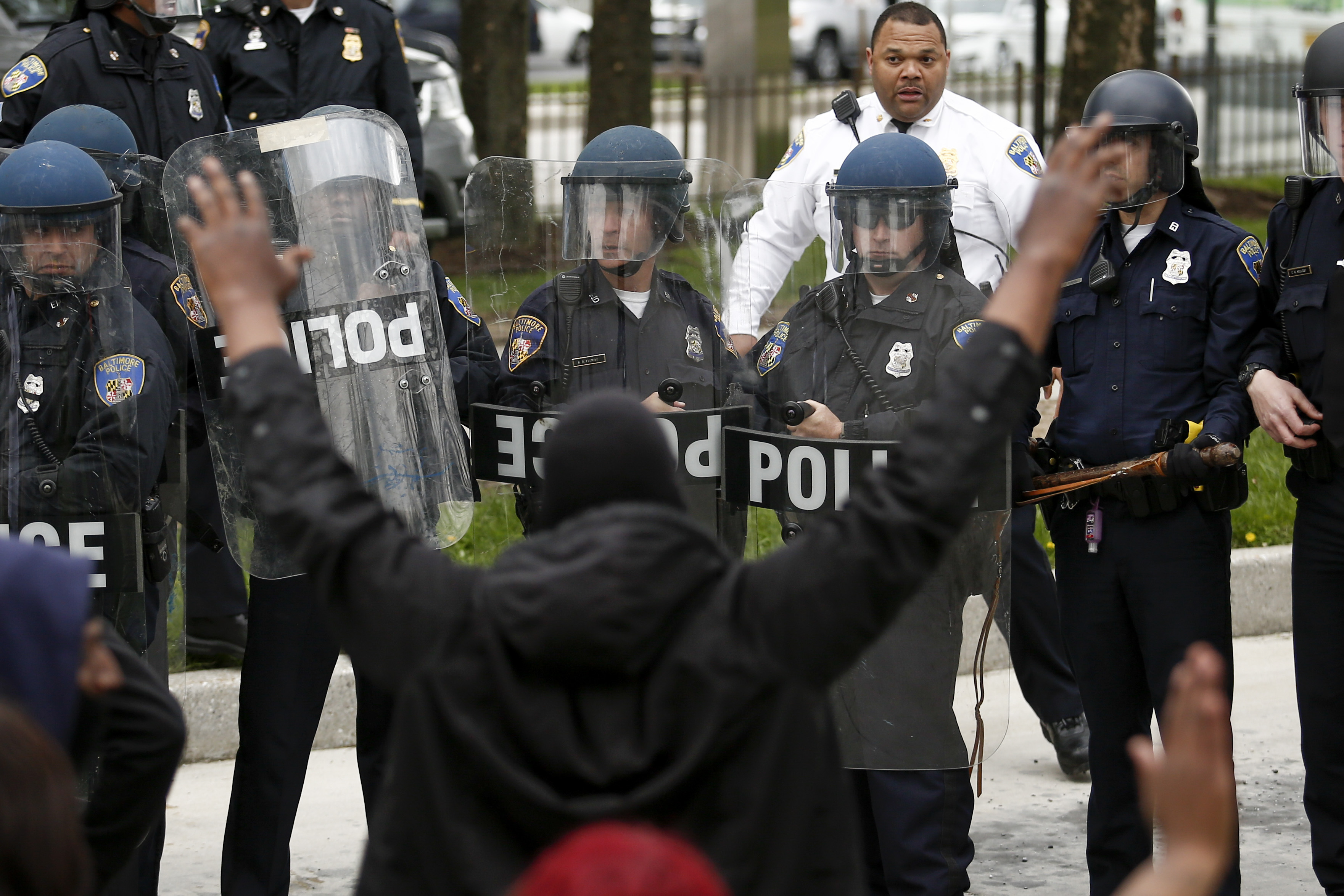 Baltimore Freddie Gray Riots: Photos You Need to See | Heavy.com