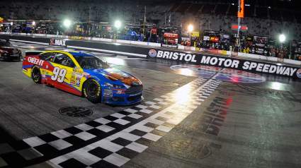 NASCAR at Bristol 2015: Weekend TV Schedule & Times