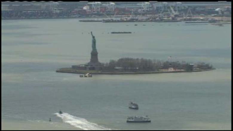 The island during the evacuation. (Screengrab via ABC New York)