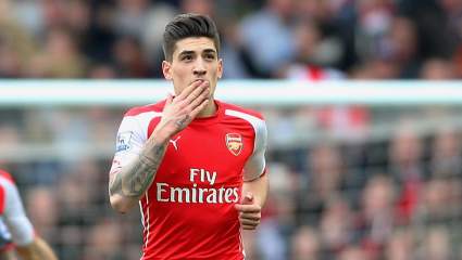 WATCH: Héctor Bellerín Scores For Arsenal Against Liverpool