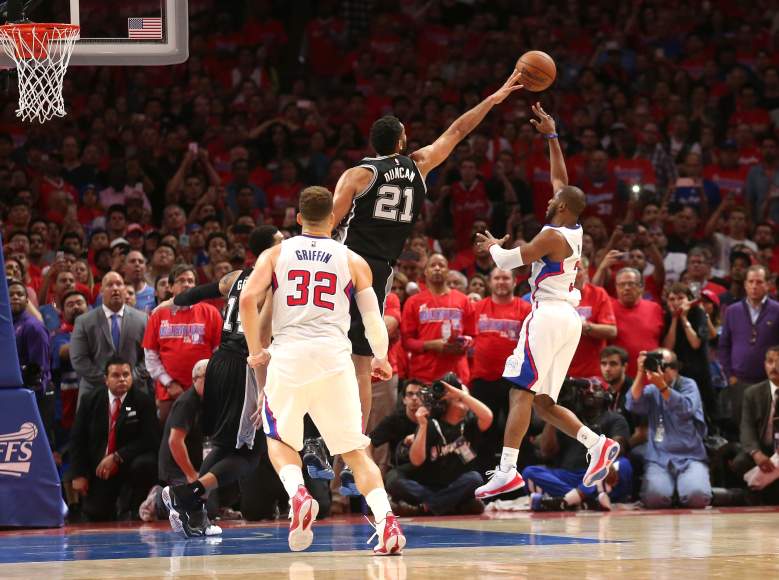 Chris Paul made this shot to send the Clippers to the second round. Getty)