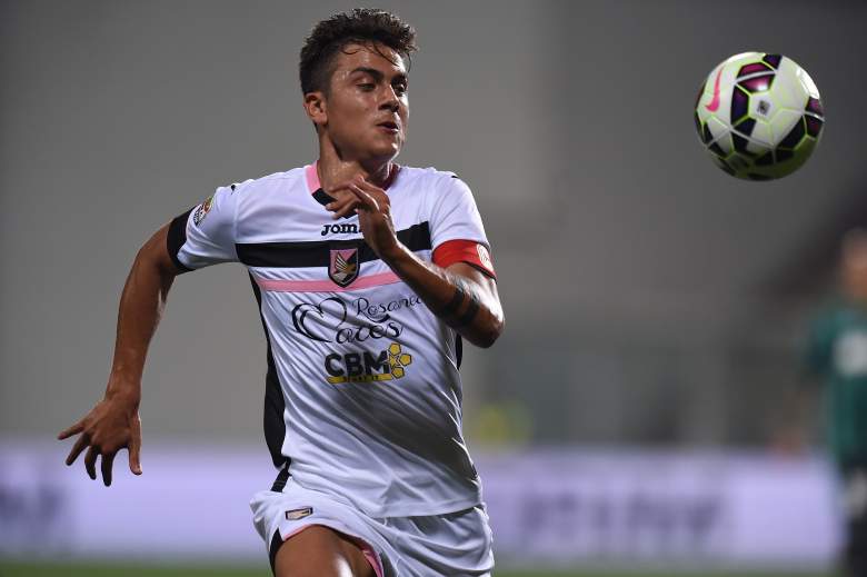 Although Dybala is of mixed decent, he wants to play alongside Argentine legends like Aguero and Messi. (Getty)