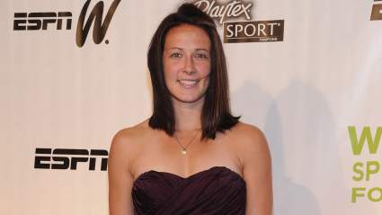 Sarah Huffman, Abby Wambach’s Wife: 5 Fast Facts You Need to Know
