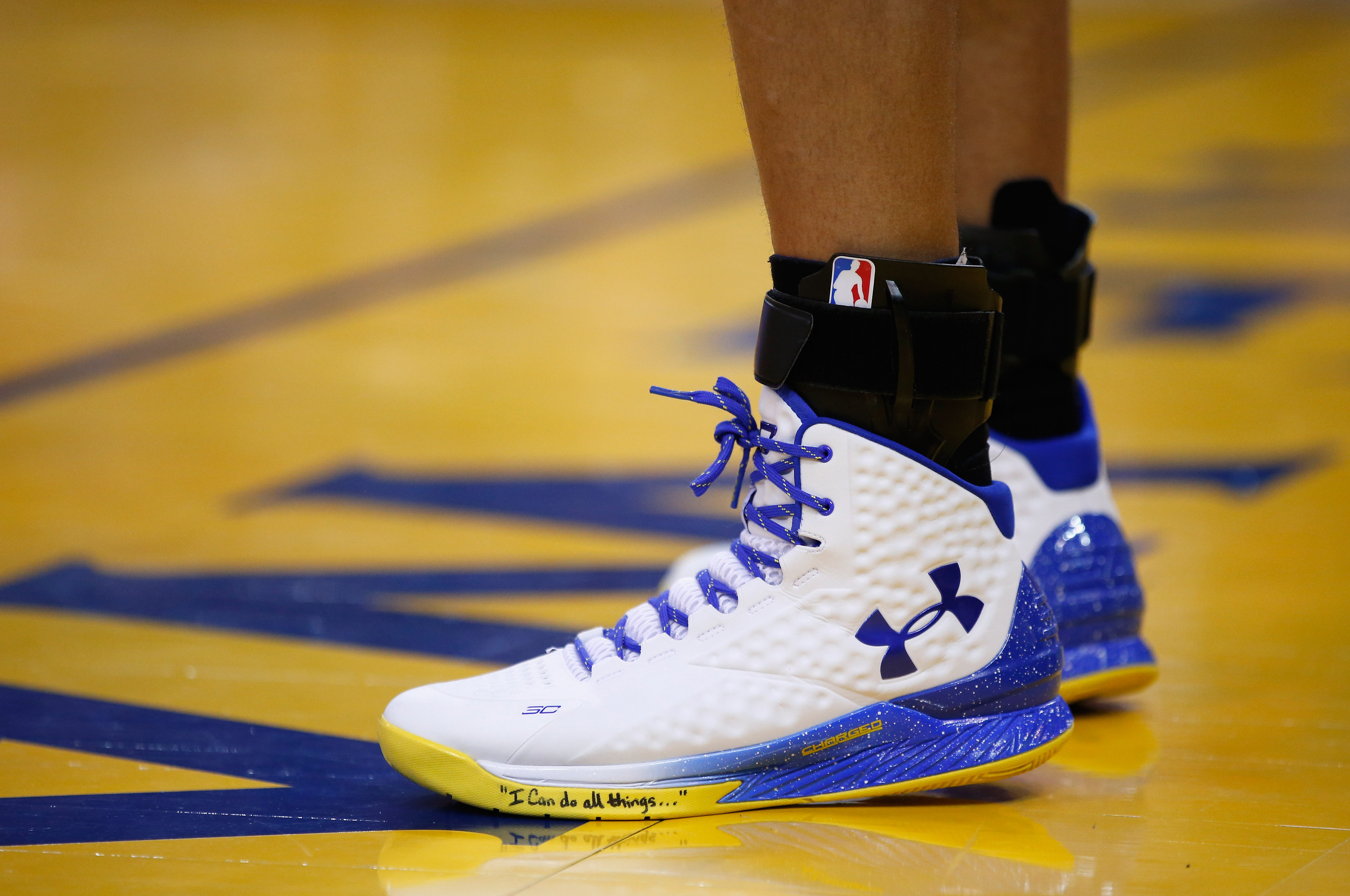 stephen curry first signature shoe