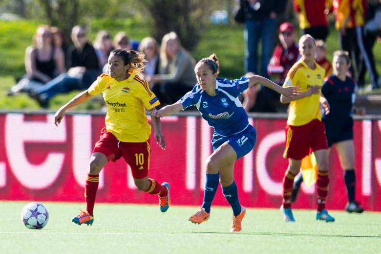 Marta (L) playing for Tyresso in 2014. (Getty)
