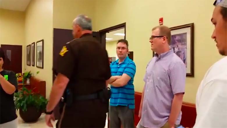 Watch Gay Couple In Kentucky Denied Marriage License