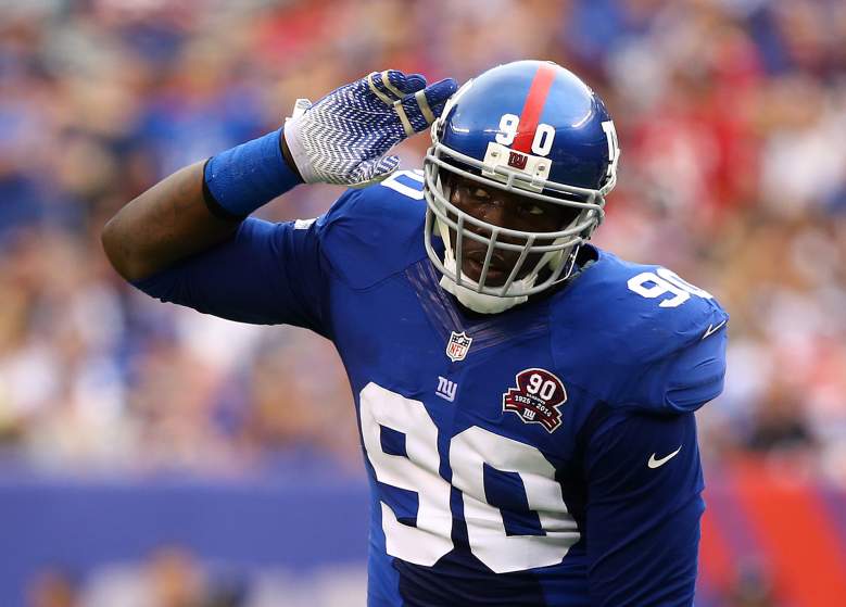 EAST RUTHERFORD, NJ - SEPTEMBER 21: Jason Pierre-Paul #90 of the New York Giants reacts against the Houston Texans at MetLife Stadium on September 21, 2014 in East Rutherford, New Jersey. (Photo by Al Bello/Getty Images)