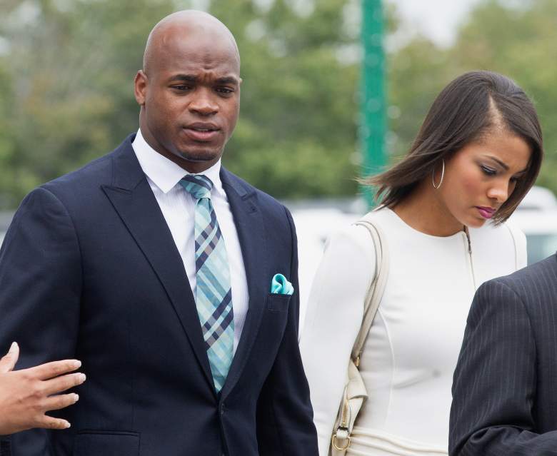 CONROE, TX - NOVEMBER 04:  Football running back Adrian Peterson of the Minnesota Vikings arrives for a court hearing on charges of child abuse at the Montgomery County Courthouse on November 4, 2014 in Conroe, Texas. Peterson entered a no contest plea and will avoid jail time. (Photo by Bob Levey/Getty Images)