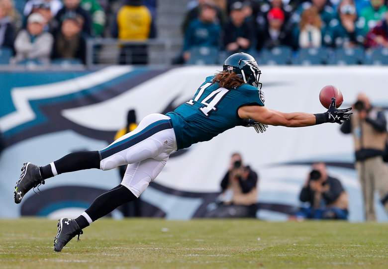 PHILADELPHIA, PA - NOVEMBER 23: Riley Cooper #14 of the Philadelphia Eagles attempts to make a catch in the second quarter against the Tennessee Titans at Lincoln Financial Field on November 23, 2014 in Philadelphia, Pennsylvania. (Photo by Rich Schultz/Getty Images)