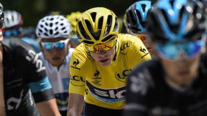 WATCH: Chris Froome Running in Tour de France