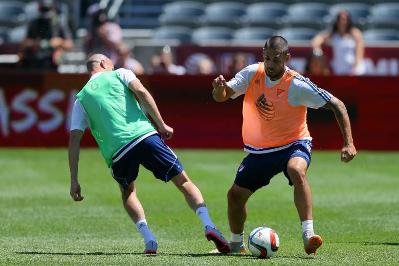 Clint Dempsey (R) Will lead the MLS-All Stars on Wednesday. (Getty)