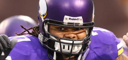 WATCH: Phil Loadholt Tears Achilles in Preseason Opener