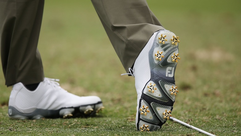 best golf shoes for heavy golfers