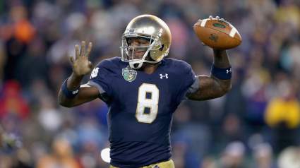 Malik Zaire, Notre Dame Quarterback: 5 Fast Facts You Need to Know