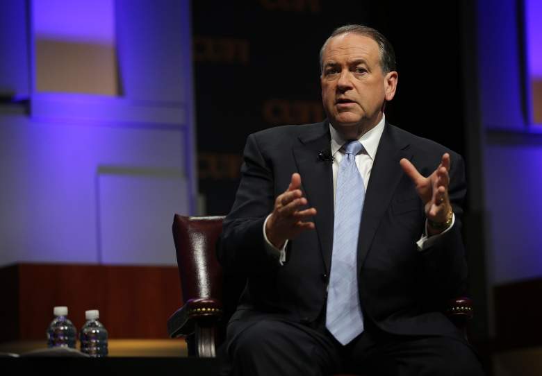 Mike Huckabee, Mike Huckabee Family, Mike Huckabee Twitter, Mike Huckabee Facebook, Mike Huckabee Wife, Mike Huckabee Family, Mike Huckabee Republican Debate 2015, Mike Huckabee 2016, Republican Presidential Debate Candidate 2015, Mike Huckabee Net Worth