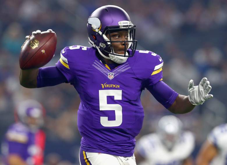 ARLINGTON, TX - AUGUST 29:  Teddy Bridgewater #5 of the Minnesota Vikings looks for an open receiver in the first quarter against the Dallas Cowboys on August 29, 2015 in Arlington, Texas.  (Photo by Tom Pennington/Getty Images)