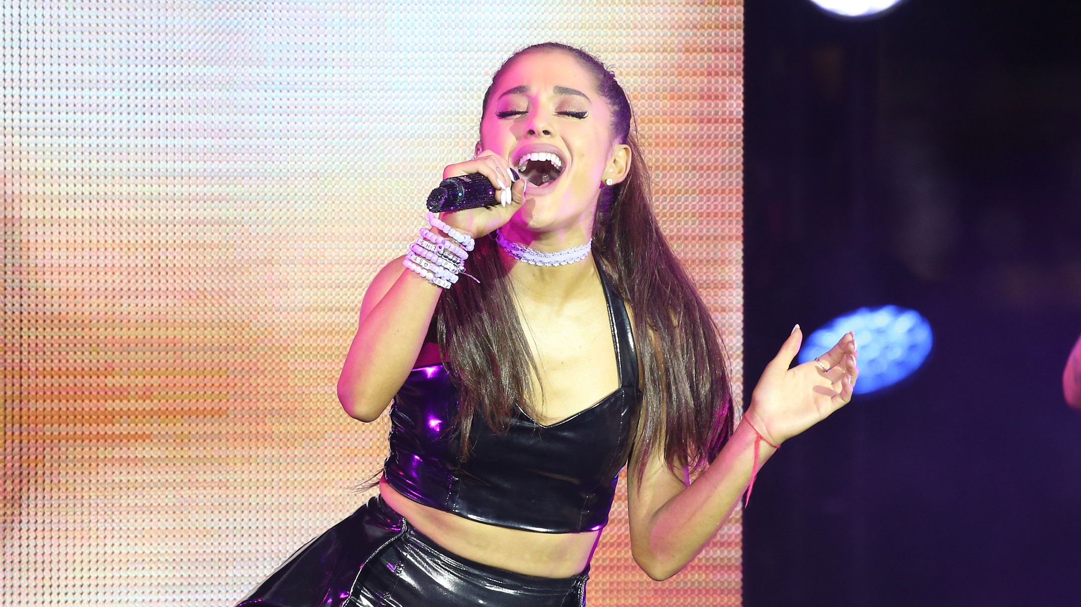 Ariana Grande performs on stage during the 29th annual NYC Pride: Dance On The Pier on June 28, 2015 in New York City.  (Photo by Neilson Barnard/Getty Images)