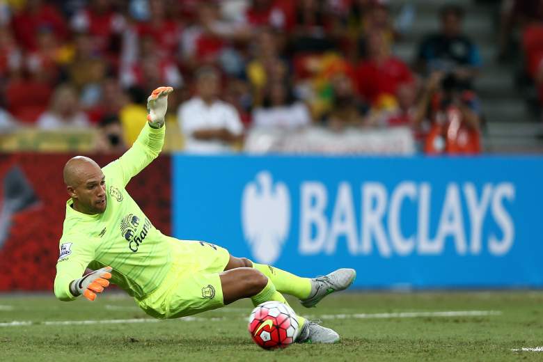 Tim Howard has appeared in all four EPL games for Everton this season. Getty)