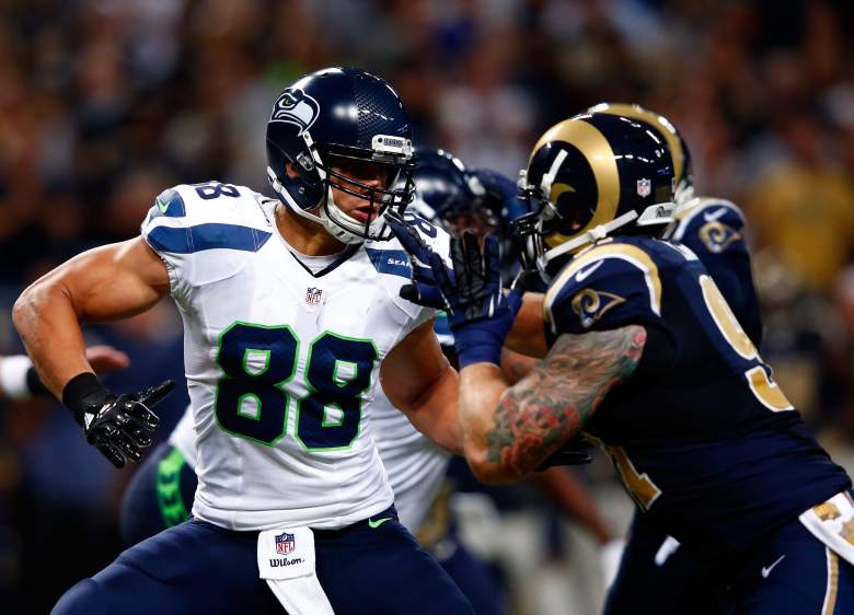 Jimmy Graham L) caught a touchdown in his first game with the Seahawks. 