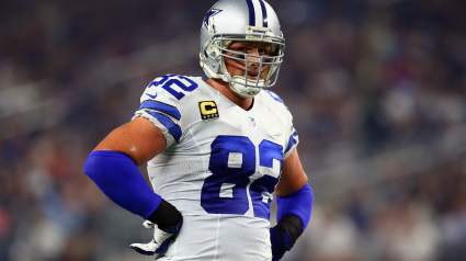 WATCH: Jason Witten Catches 1,000th Career Reception