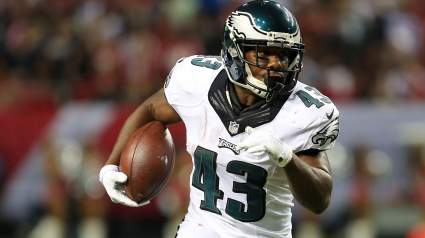 How to Watch Eagles vs. Jets Live Stream Online