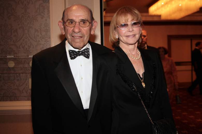 Yogi Berra with his wife, Carmen, in 2007. (Getty)
