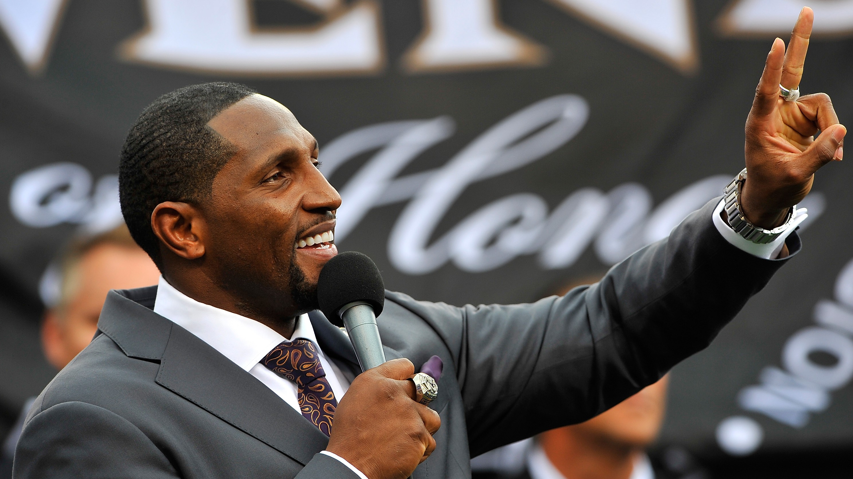 Does Ray Lewis Talk About His Murder Charges In His New Book