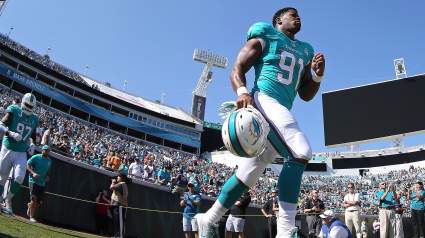 WATCH: Cameron Wake Injures Achilles vs. Patriots