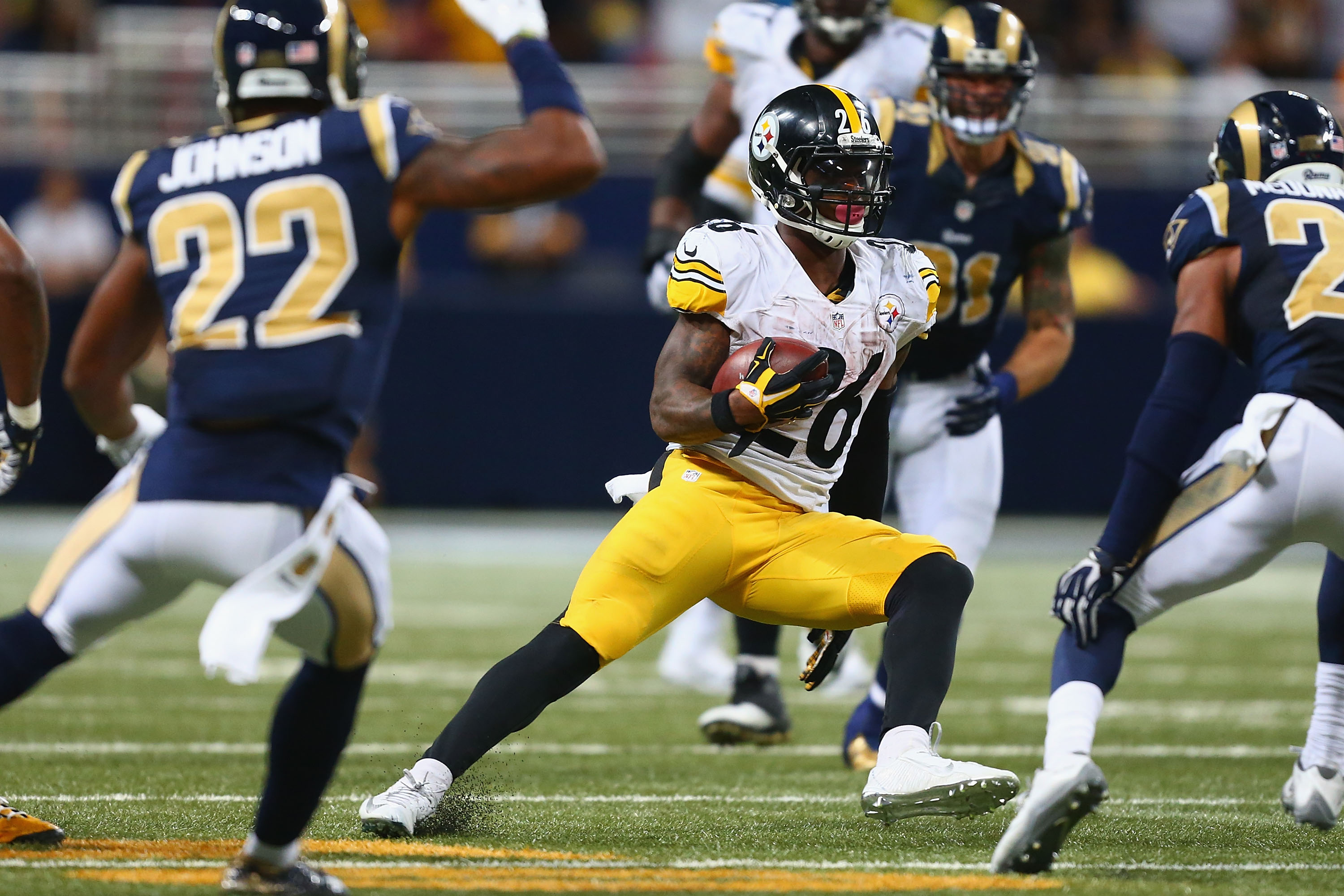 The Ravens have to stop Le'Veon Bell to avoid starting 0-4 (Getty). 