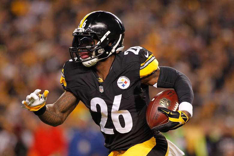 Le'Veon Bell is one of the best running backs in the game. (Getty)
