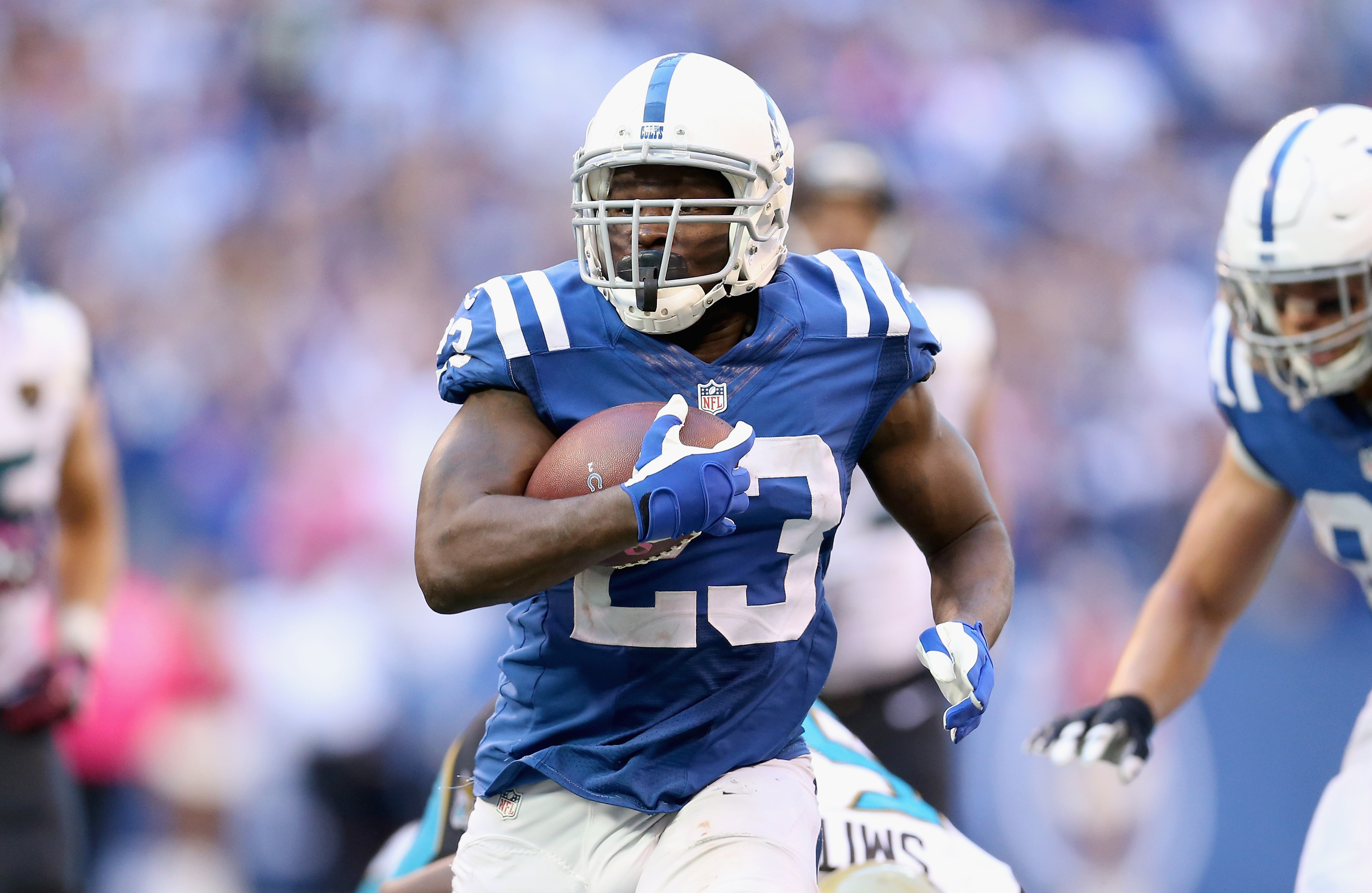 With QB problems, expect to see plenty of Frank Gore tonight for the Colts. (Getty)