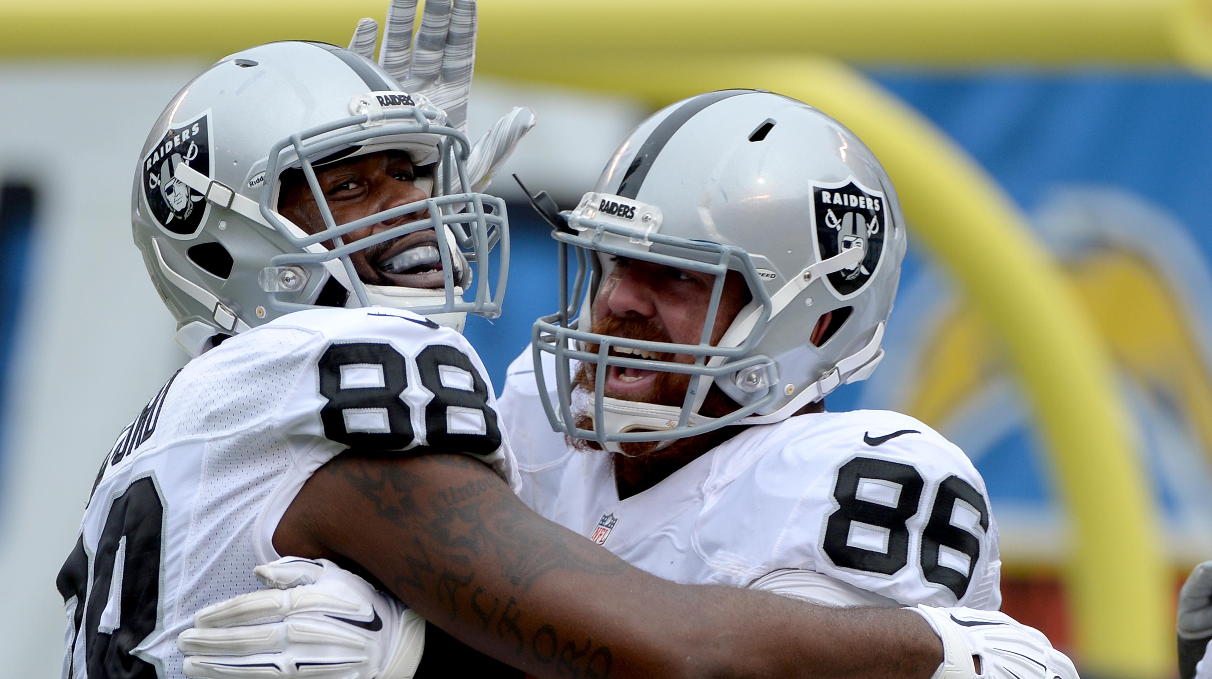 Raiders Vs. Chargers: Score, Stats & Highlights