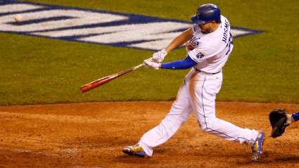 WATCH: Eric Hosmer Connects on Game-Winning Hit for Royals