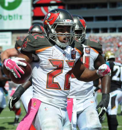 WATCH: Doug Martin Scores 3 Touchdowns vs. Jaguars