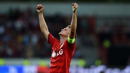 Arsenal Transfer Rumors: Bender, Carvalho, Stones