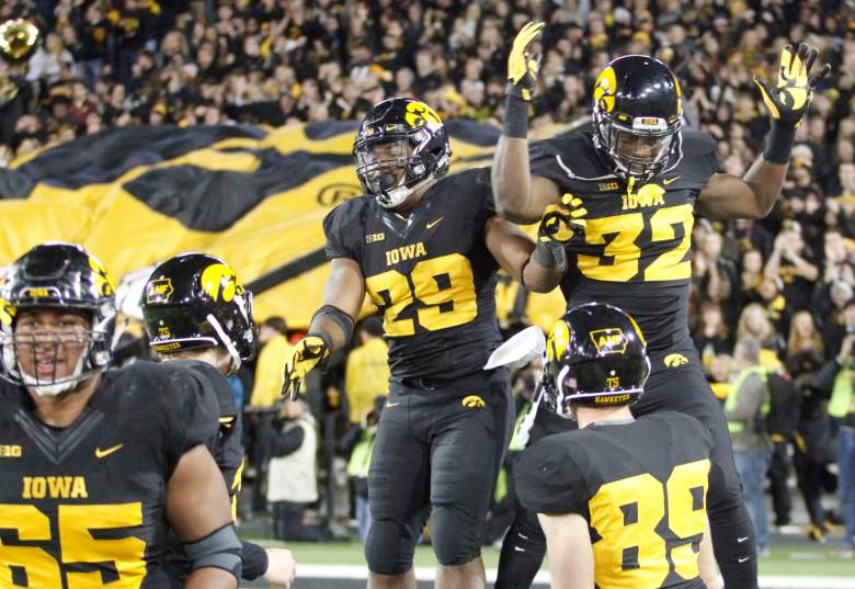 Iowa Hawkeyes football, undefeated