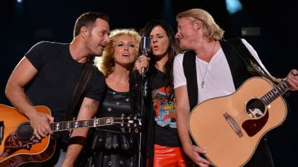 Little Big Town to Perform National Anthem at NFC Championship