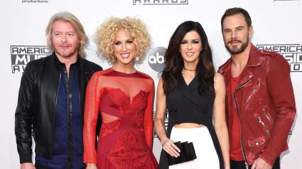 WATCH: Little Big Town Performs National Anthem at NFC Championship