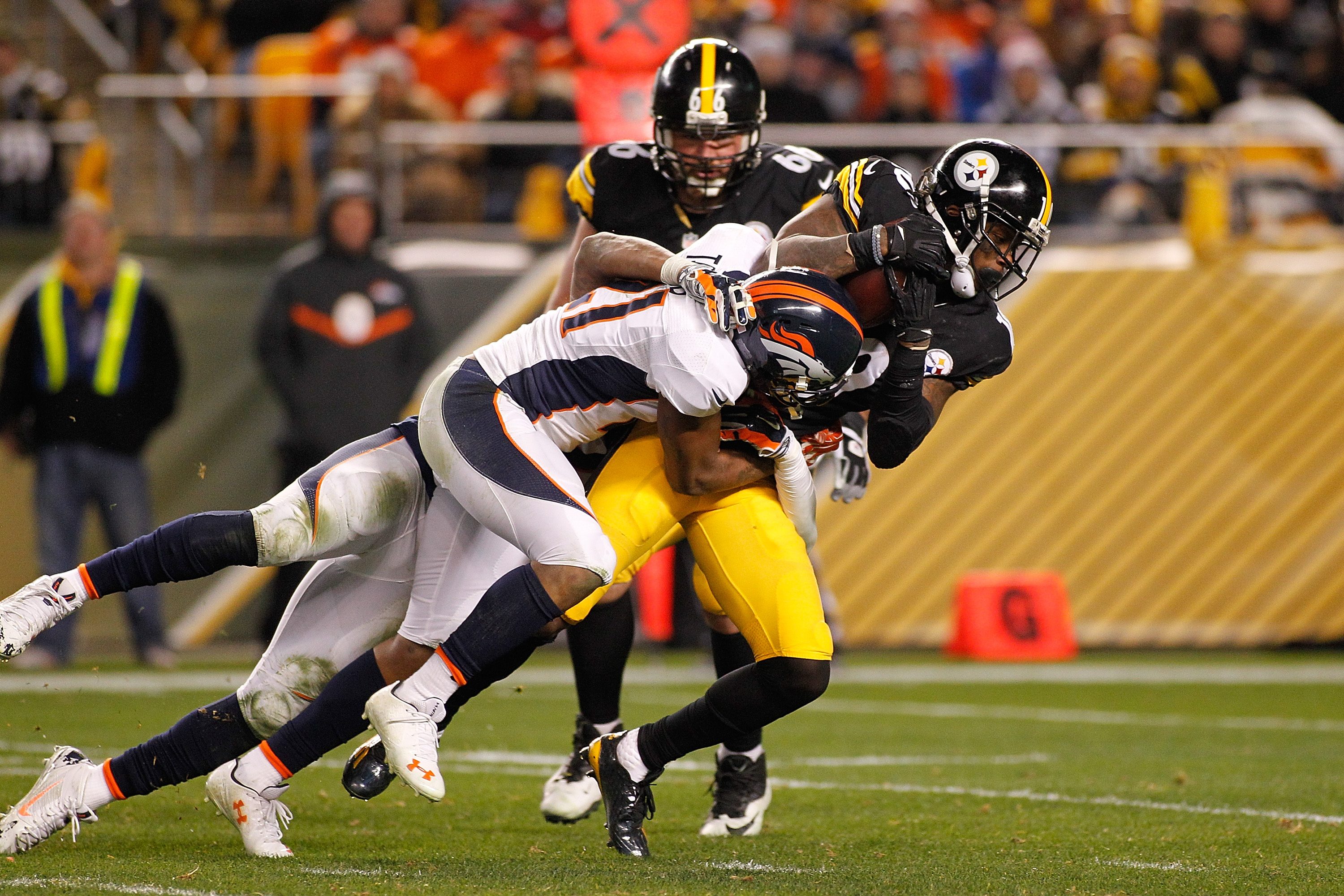 steelers broncos spread