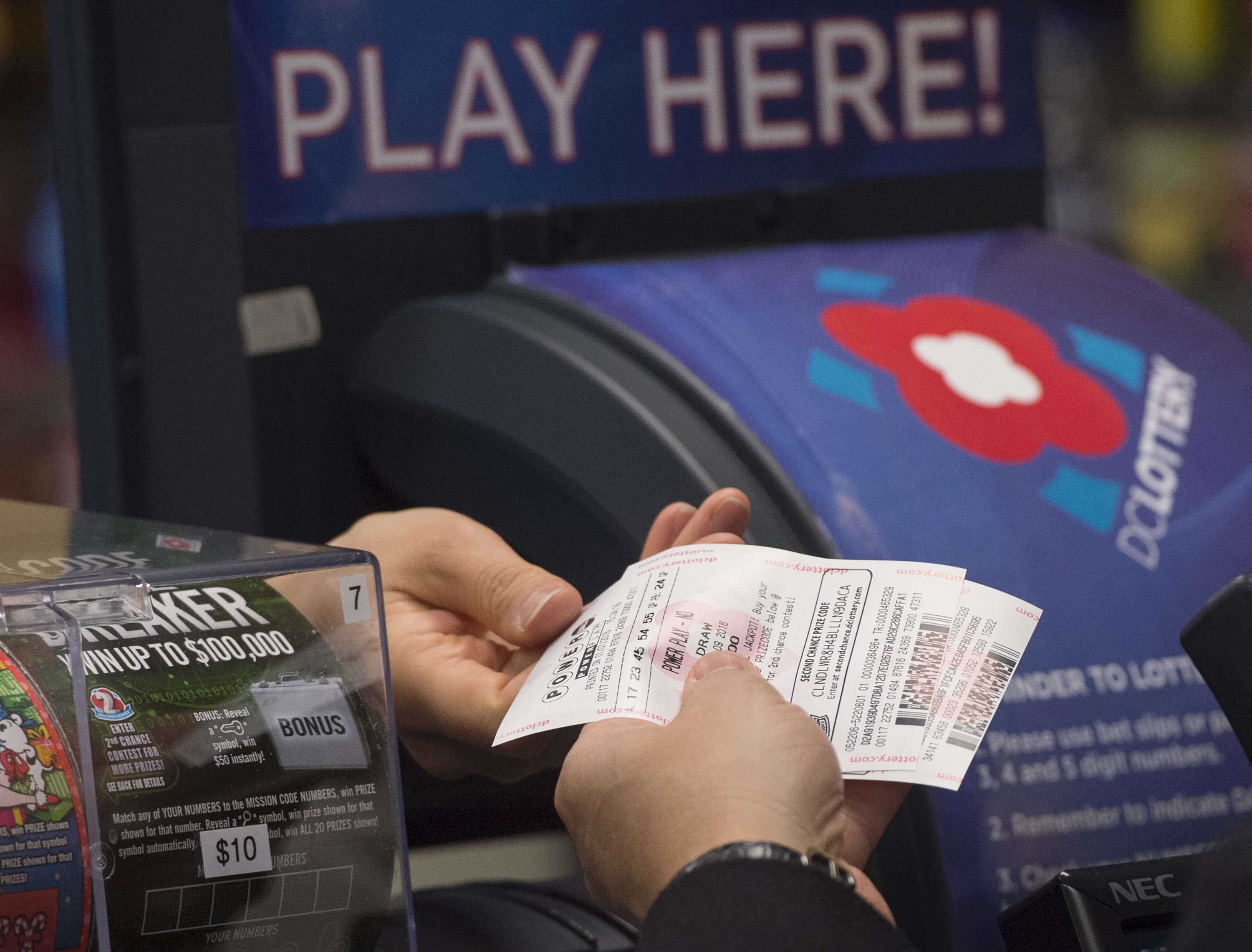 how-long-do-powerball-winners-have-to-claim-their-prize-heavy